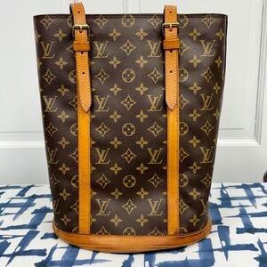 Vintage 90’s Louis Vuitton Bucket Bag Monogram Canvas—NEW INTERIOR